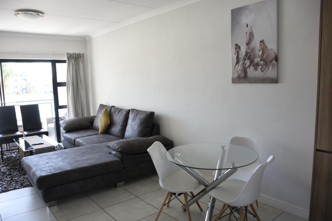 The Blyde Apartment Pretoria Bagian luar foto